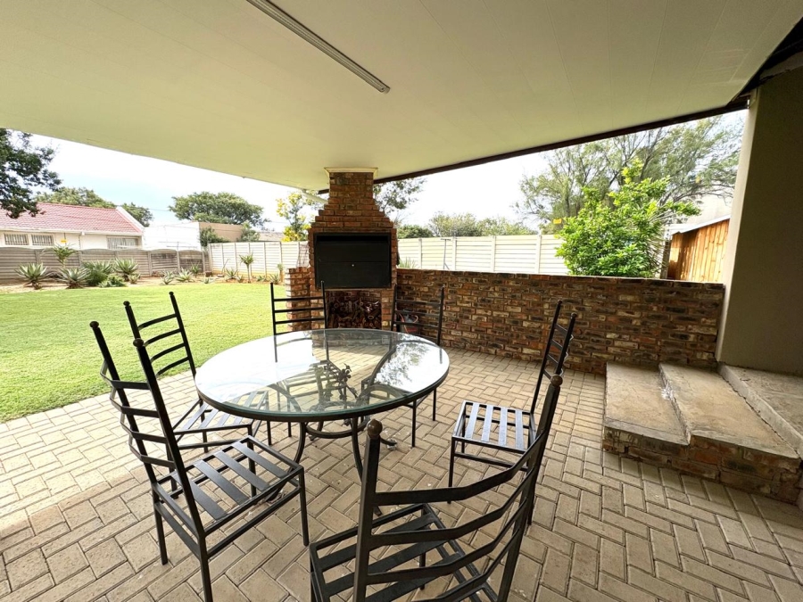3 Bedroom Property for Sale in Flamingo Park Free State